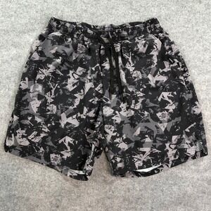 Unrl Mens Shorts XL Black / Gray Geometric Polyester Short Sleeve Athletic Fit